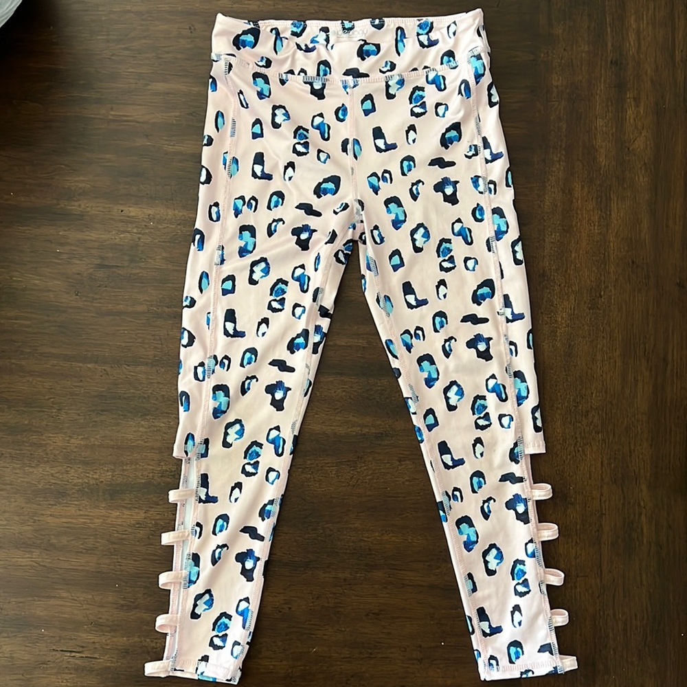 Ideology pink leopard Capri leggings